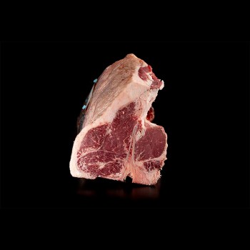 T-bone-di-Incrocio-Angus-allevato-in-Piemonte