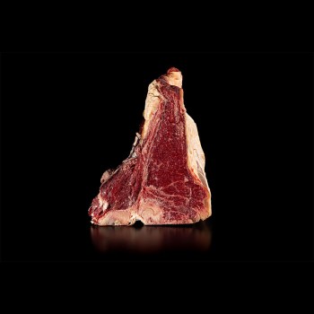 T-bone-di-vacca-veja-allevata-in-Piemonte